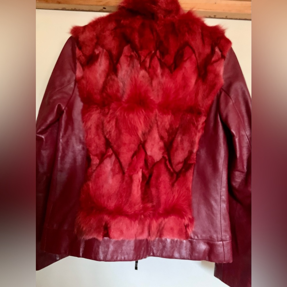 🎁leather jacket, burgundy red. small size. authentic leather 🎁#RAB - Picture 10 of 15